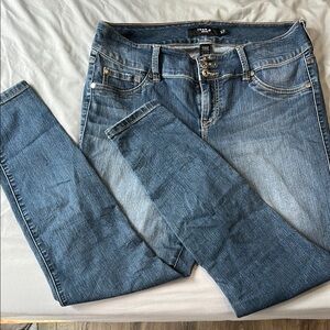Torrid Skinny Jeans 14 tall 14T EUC